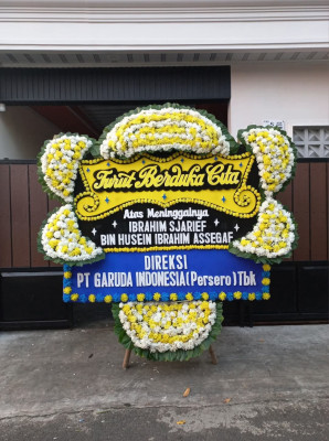 Papan Bunga Duka di Hamparan Rawang