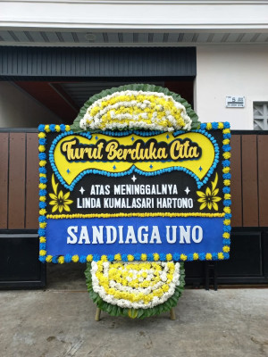 Papan Bunga Duka di Hamparan Rawang